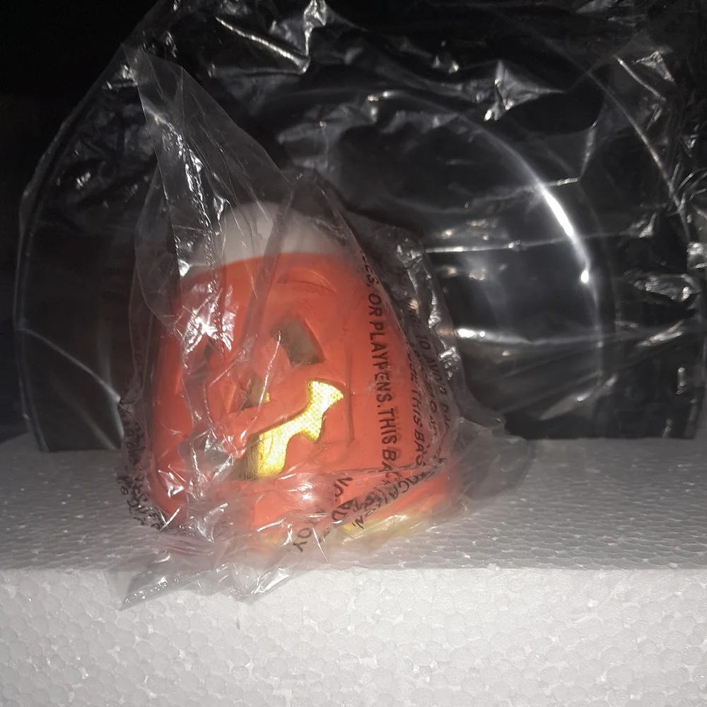 New Mr.Halloween illuminated Candy Dish/ chip & Dip Holder NIB